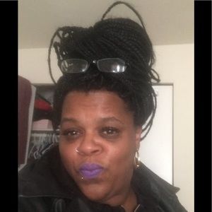 Meet your Posher, Kim